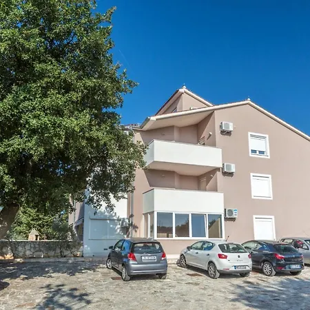 David - Anica Apartment Medulin